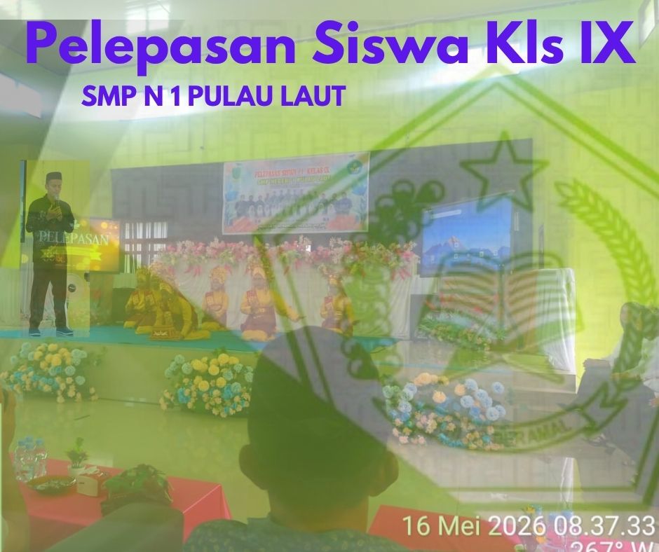 Staf KUA Pulau Laut Pimpin Do'a Pada Acara Pelepasan Siswa/siswi SMPN 1 Pulau Laut